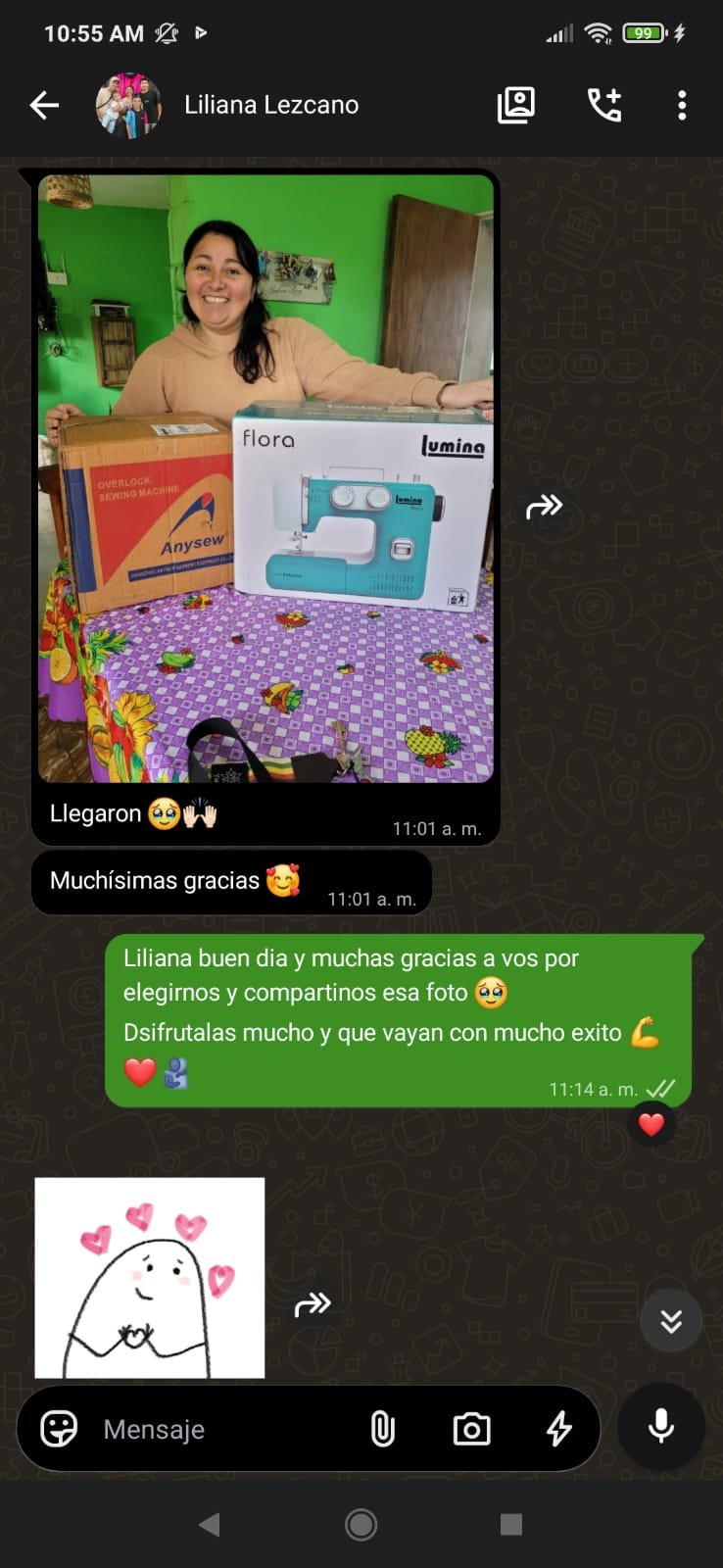 Captura de WhatsApp de Liliana: Pidió el combo. Llegaron las dos máquinas juntas, en caja cerrada.
